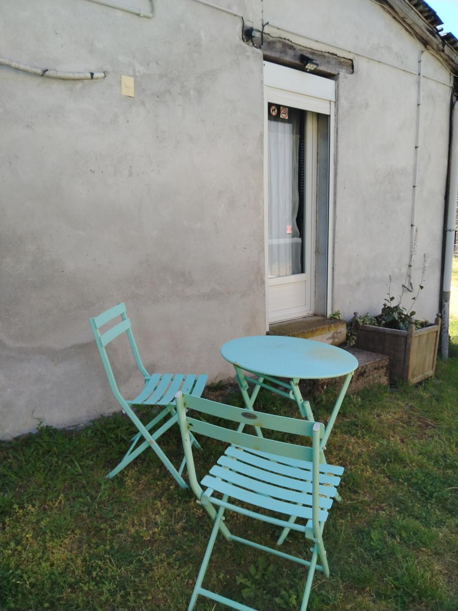 Lubersac Accommodation A La Ferme מראה חיצוני תמונה
